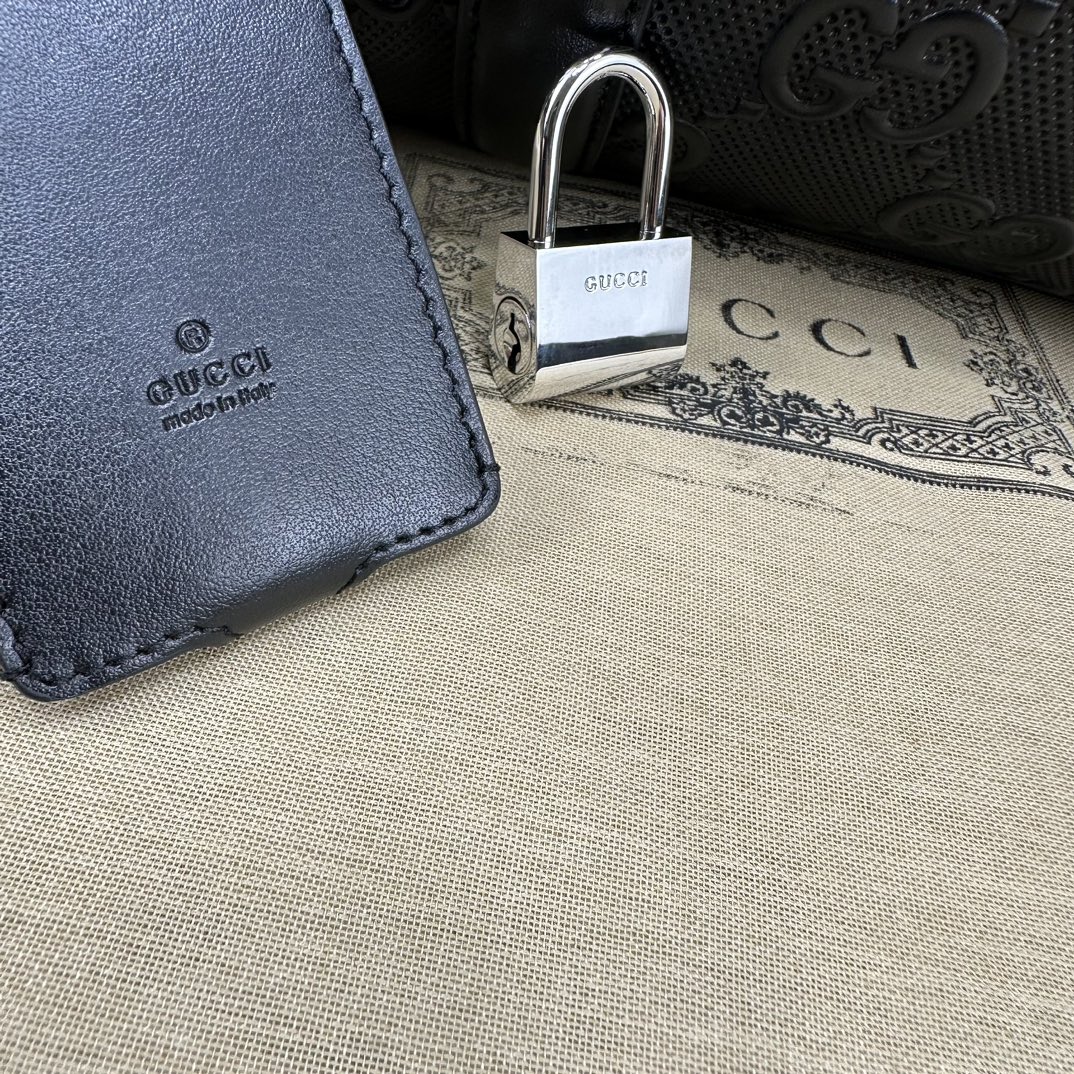 Gucci Travel Bags